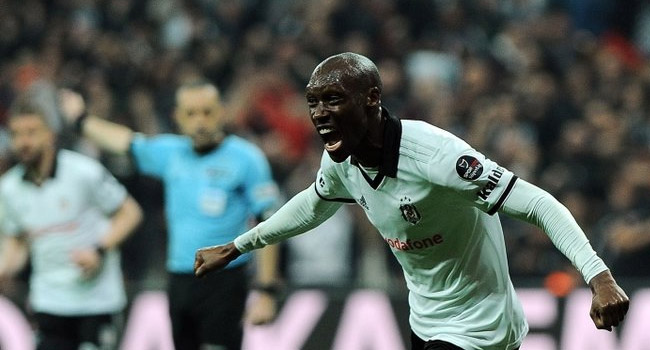 Beşiktaş'tan Atiba Kararı